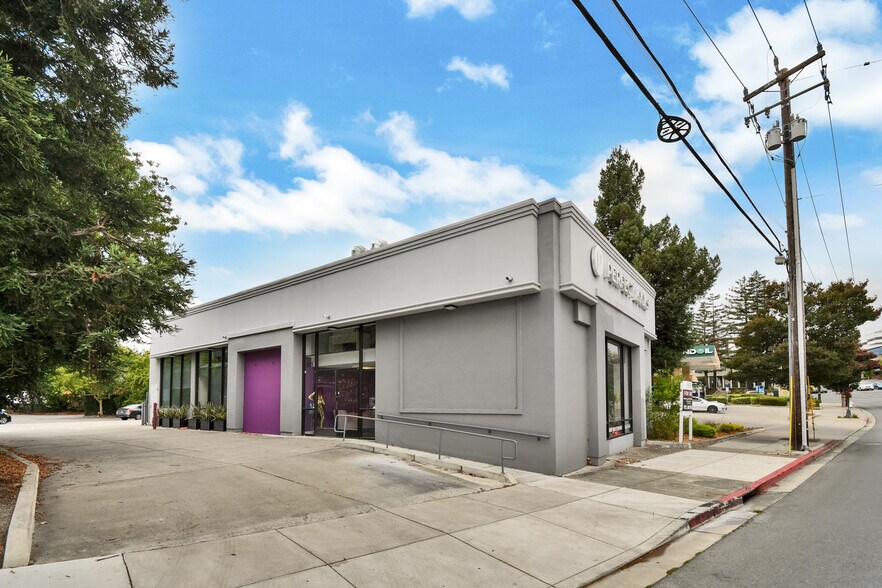 More Photos Of 635 Ygnacio Valley Rd, Walnut Creek Freestanding For Sale
