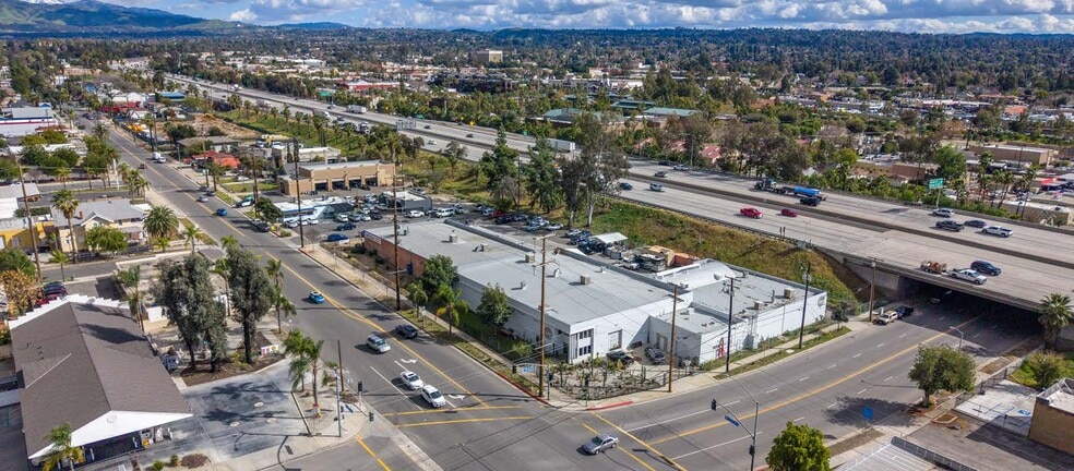 More Photos Of 715 W Colton Ave, Redlands Warehouse For Sale