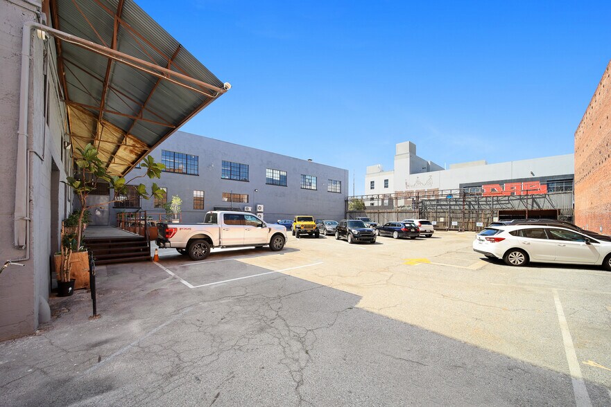 More Photos Of , Los Angeles Unknown For Sale