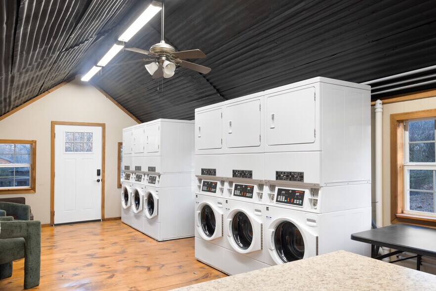 More Photos Of 27210 S Highway 125, Afton Apartments For Sale