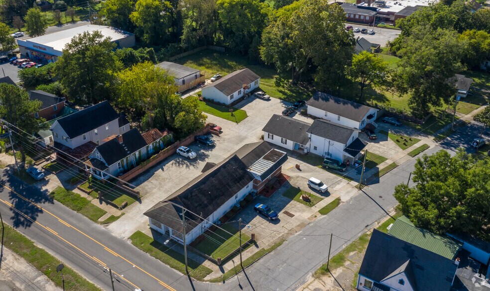 More Photos Of 306 W Pine St, Goldsboro Apartments For Sale