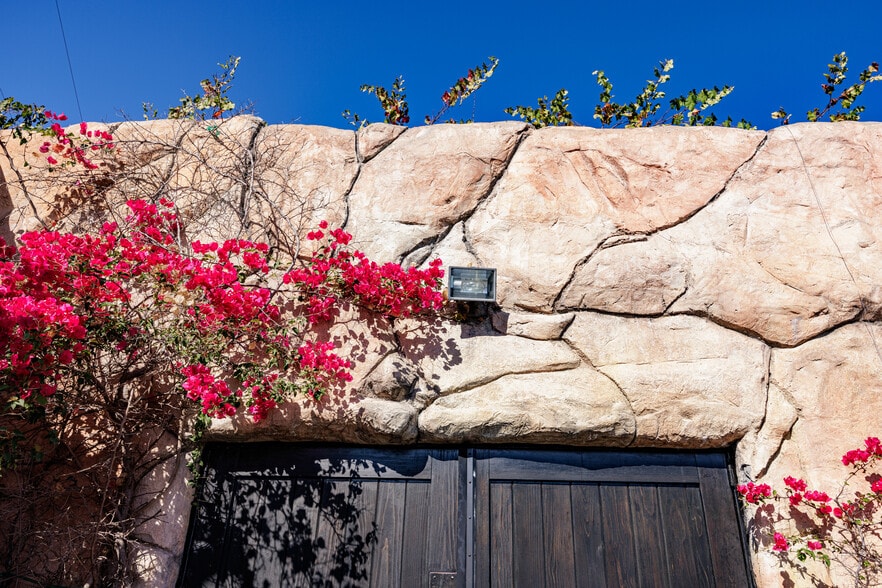 More Photos Of 2286 Sunshine Mountain Rd, San Marcos Winery Vineyard For Sale