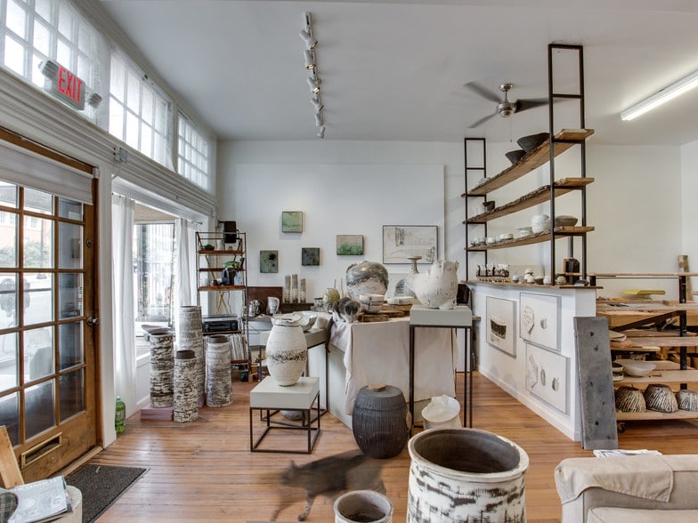 More Photos Of 3815 34th St, Mount Rainier Storefront Retail Office For Lease