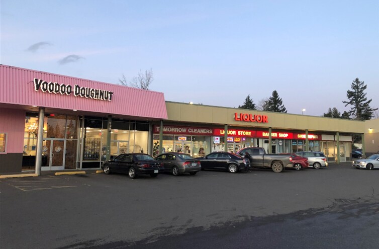 More Photos Of 14612-14650 SE McLoughlin Blvd, Milwaukie Unknown For Lease