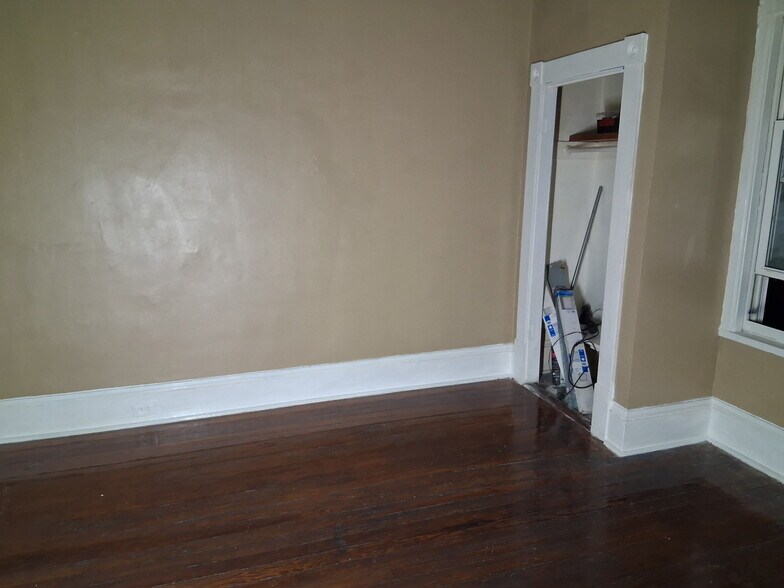 More Photos Of 518 Highland Ave SW, Roanoke Apartments For Sale