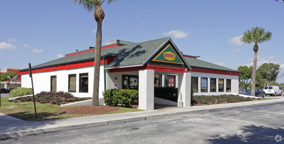 Primary Photo Of 10111 S US Highway 1, Port Saint Lucie Restaurant For Lease
