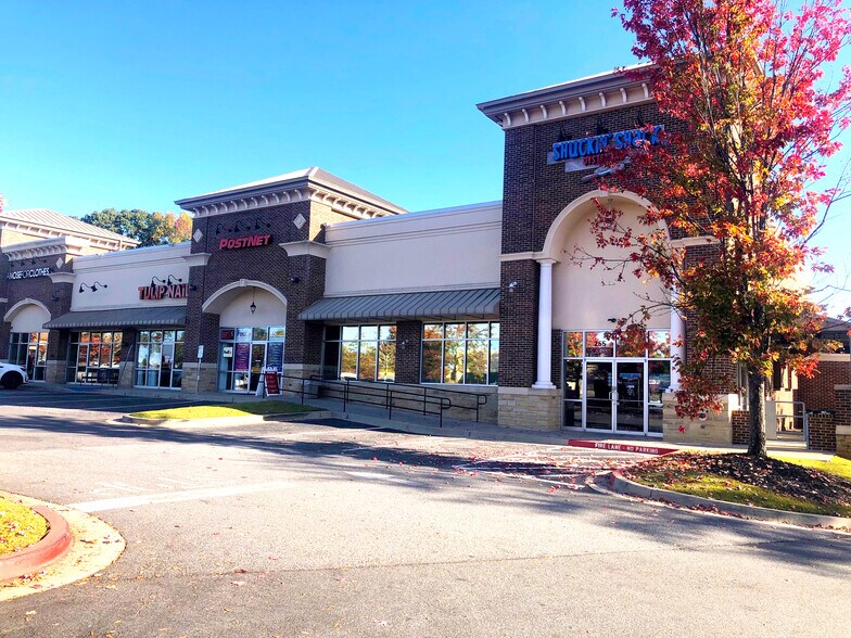 More Photos Of 415 Peachtree Pky, Cumming General Retail For Sale