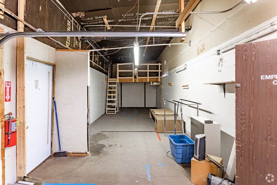 More Photos Of 3231 Chestnut Ridge Rd, Grantsville Unknown For Lease