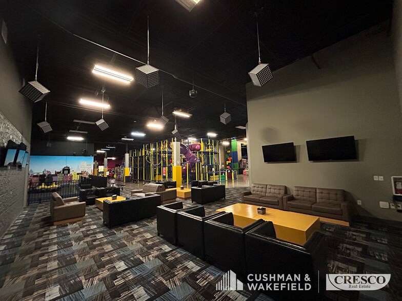 More Photos Of 8247-8303 Day Dr, Parma General Retail For Sale