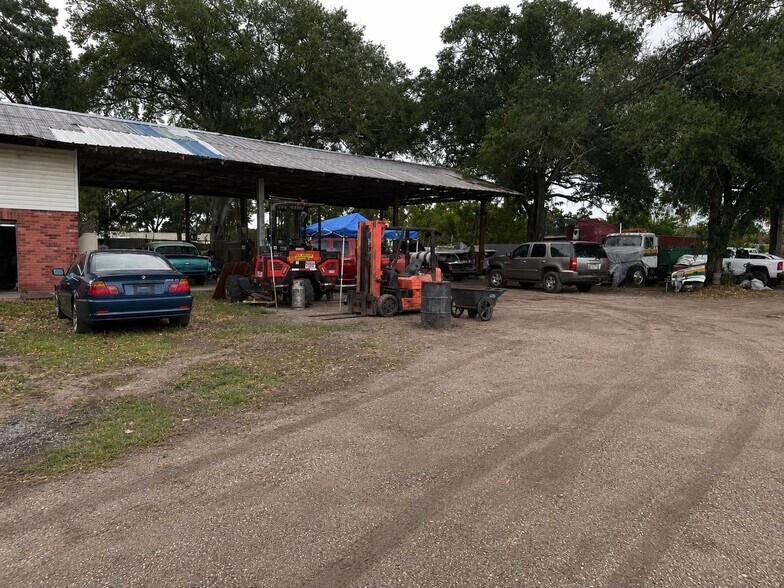 Primary Photo Of 2504 S 54th St, Tampa Service For Sale