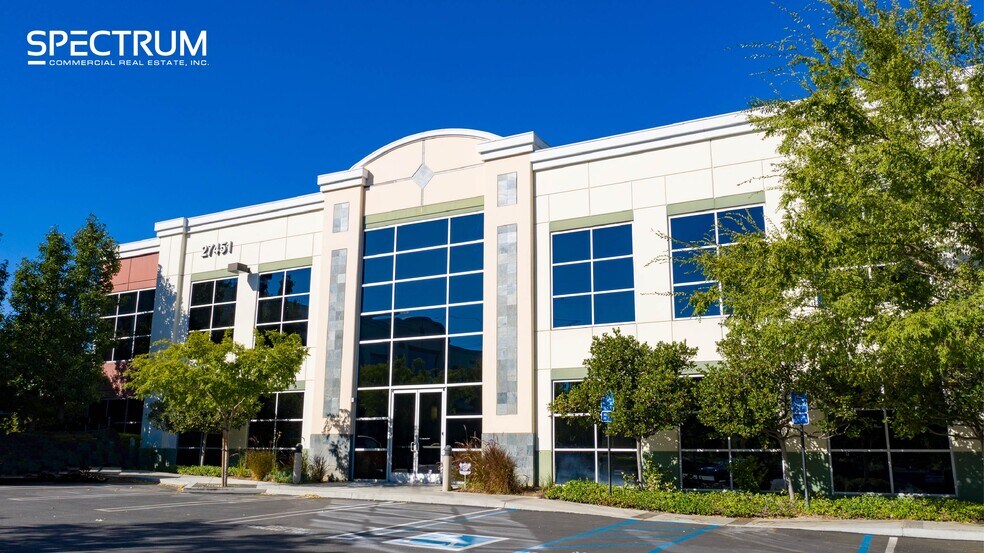 More Photos Of 27451 Tourney Rd, Valencia Medical For Lease