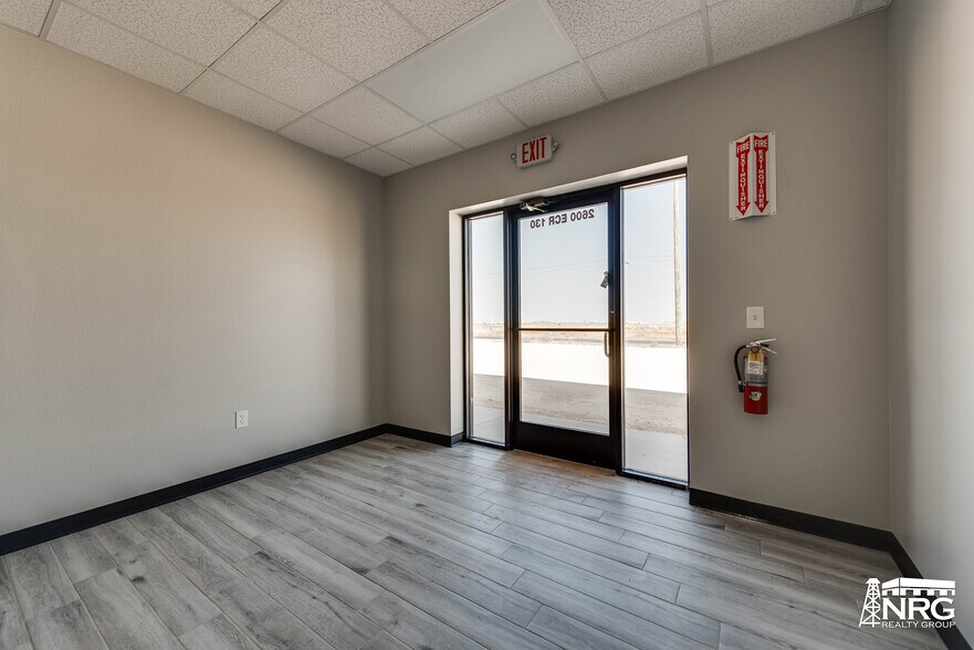 More Photos Of 2610 County Rd 130 rd, Midland Warehouse For Sale