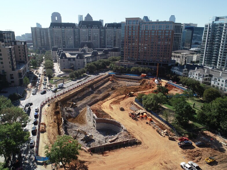 More Photos Of 2323 Cedar Springs Rd, Dallas Office For Lease