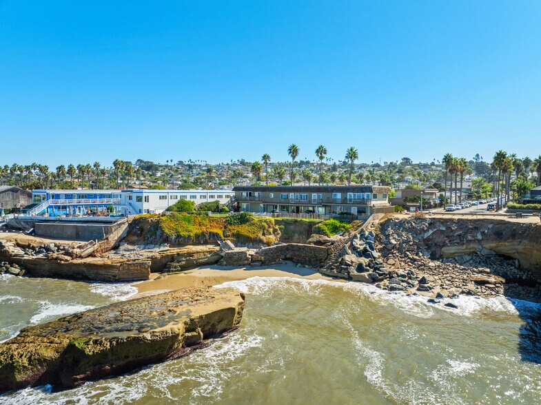 More Photos Of 1352-1364 Sunset Cliffs Blvd, San Diego Apartments For Sale