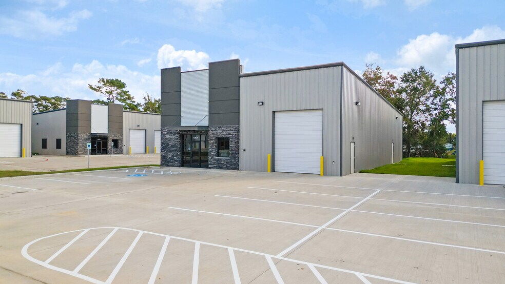 More Photos Of 12826 Cypress Valley Rd, Cypress Warehouse For Sale