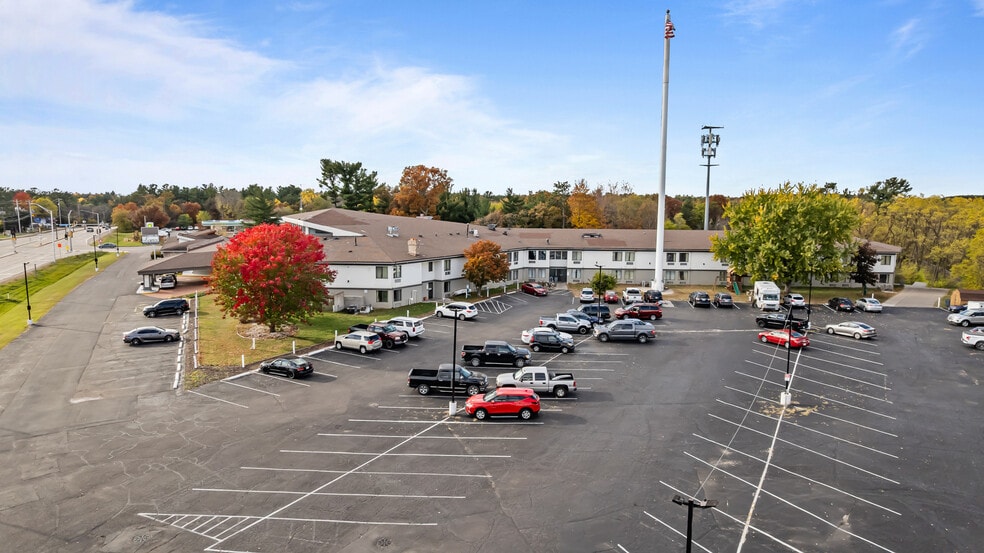 Primary Photo Of 5110 Main St, Stevens Point Hotel For Sale