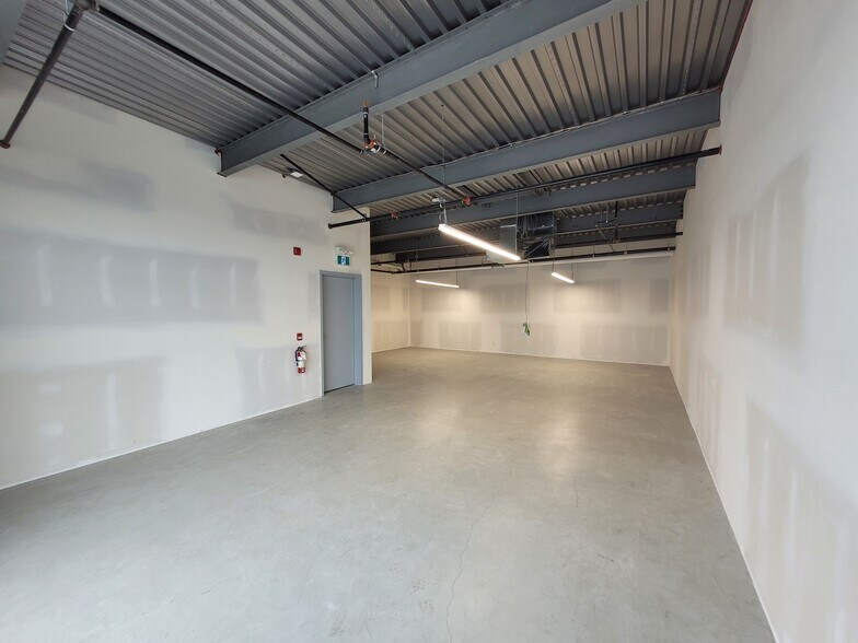 More Photos Of 23251 Fraserwood Way, Richmond Warehouse For Sale