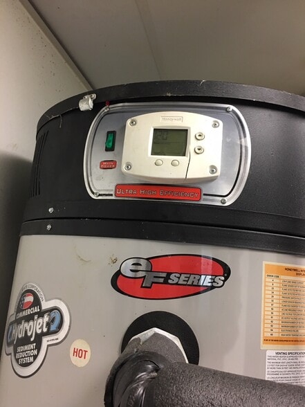 More Photos Of 800 W Walnut St, Watseka Fast Food For Lease