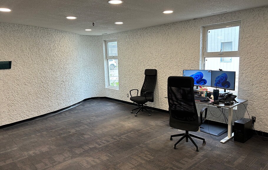 More Photos Of 1433 Erin St, Winnipeg Warehouse For Lease