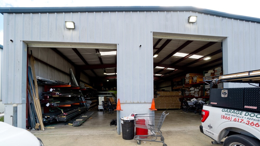 More Photos Of 2117-2125 47th st, Sarasota Warehouse For Sale