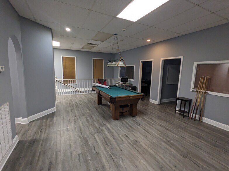 More Photos Of , Chattanooga Unknown For Sale