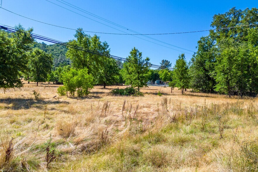 More Photos Of Holiday Rd. & Union School Rd, Redding Land For Sale