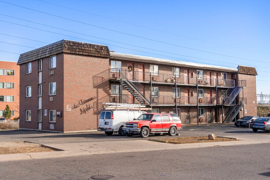 More Photos Of 1100 S Quivas St, Denver Apartments For Sale