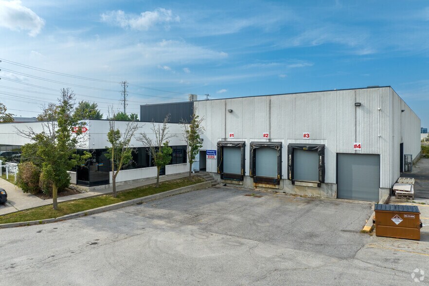 More Photos Of 4248 14th Ave, Markham Light Manufacturing For Lease