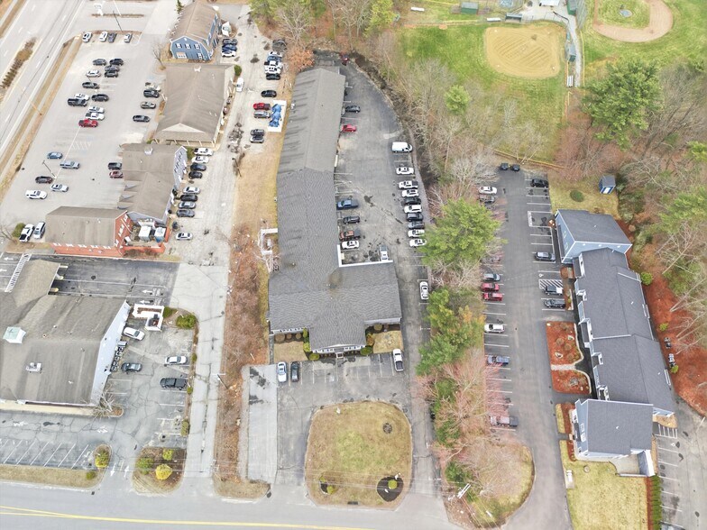 More Photos Of 8 Chestnut Dr, Bedford Office For Sale