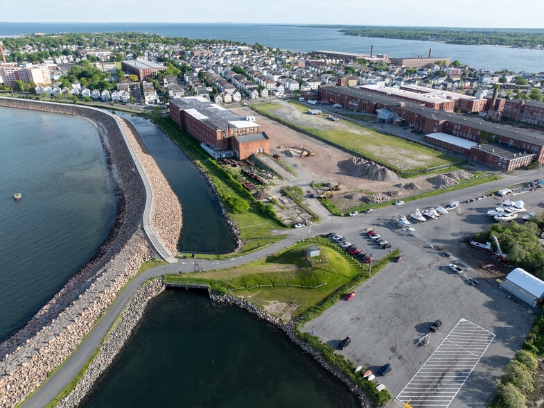More Photos Of 11 Cove St, New Bedford Manufacturing For Sale
