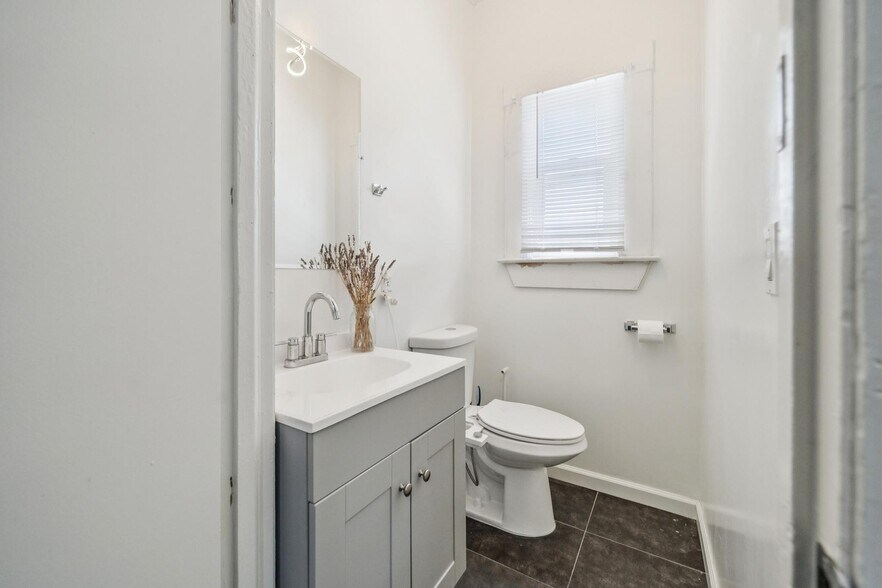 More Photos Of 2317-2335 Market St, San Francisco Apartments For Sale