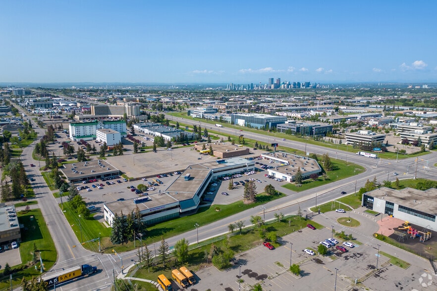 More Photos Of 2635 37th Ave NE, Calgary Office For Lease