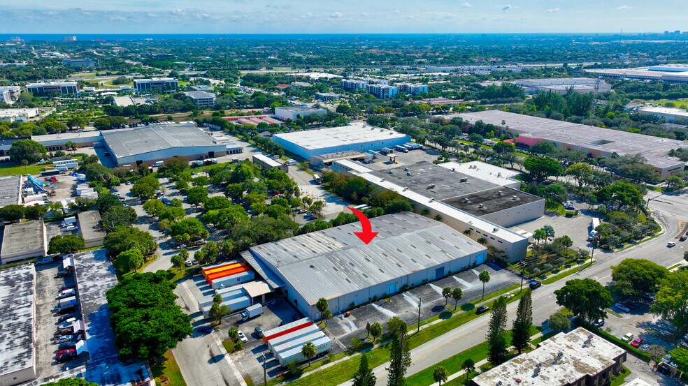 More Photos Of 198 Lock Rd, Deerfield Beach Warehouse For Lease