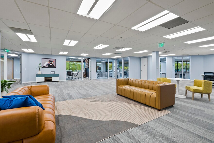 More Photos Of 1810 Gateway Dr, San Mateo Coworking Space