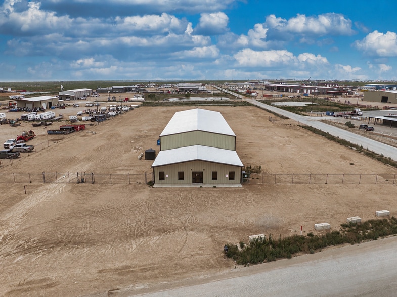 Primary Photo Of 3922 S County Road 1233, Midland Industrial For Lease