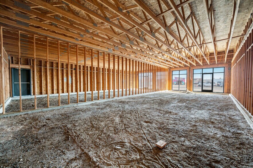 More Photos Of 209 1st, Sunnyside Freestanding For Lease