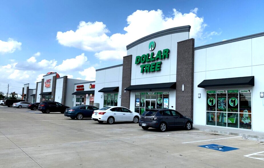 More Photos Of 11740 State Highway 249, Houston Supermarket For Sale