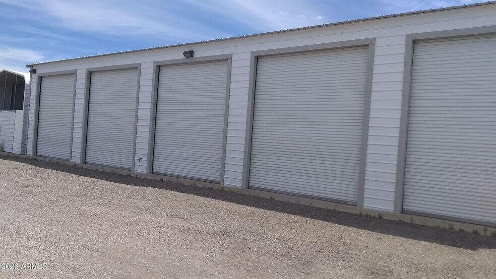 More Photos Of 250 Kuehn St, Quartzsite Land For Sale