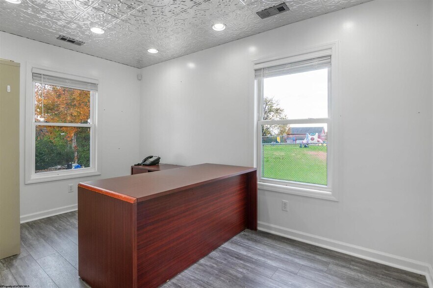 More Photos Of 524 Mileground Rd, Morgantown Auto Dealership For Sale