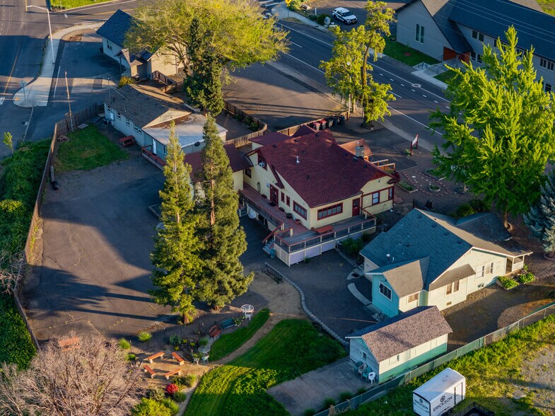 More Photos Of 143 S Main St, Phoenix Office For Sale
