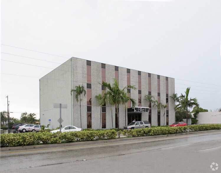 More Photos Of 1314 E Atlantic Blvd, Pompano Beach Office Residential For Sale