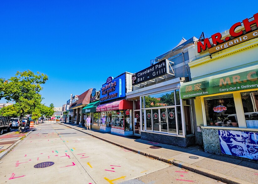 More Photos Of 3421 Connecticut Ave NW, Washington Restaurant For Sale