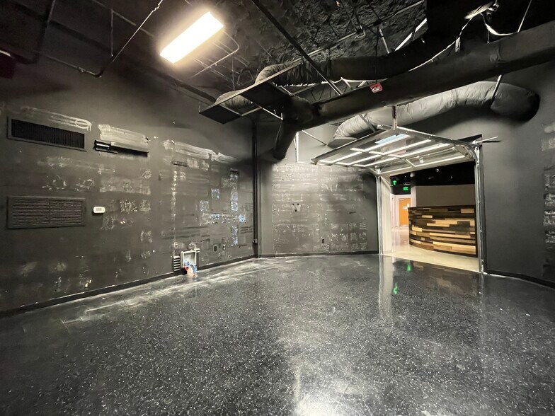 More Photos Of 7525 NW 4th Blvd, Gainesville Medical For Lease