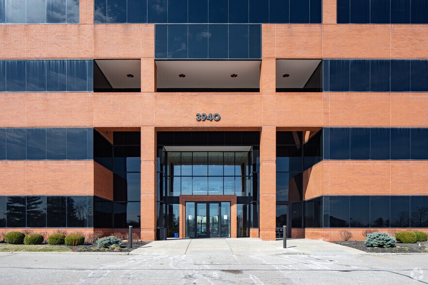 More Photos Of 3940 Olympic Blvd, Erlanger Office For Lease