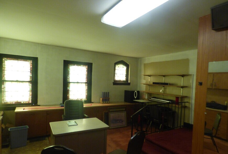 More Photos Of 1024 Quintard Ave, Anniston Religious Facility For Sale