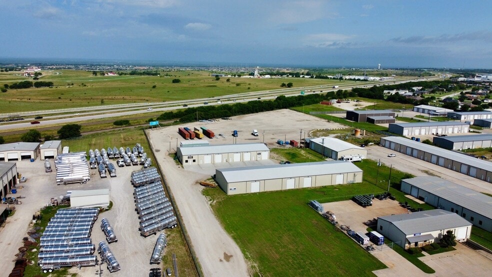 More Photos Of 636 County Road 4841, Haslet Industrial For Lease