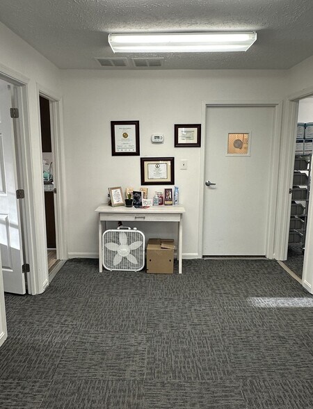 More Photos Of 1310-1312 Vincent Pl, Mc Lean Office For Sale