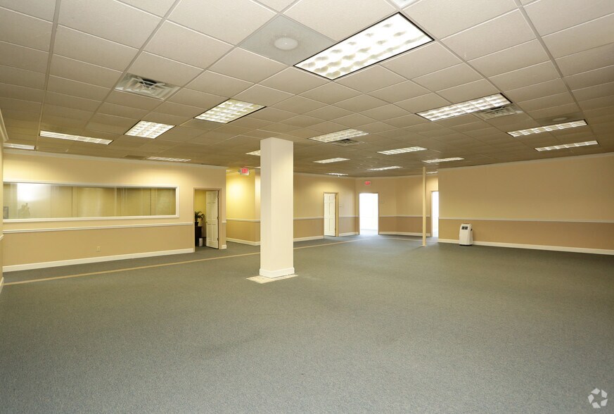 More Photos Of 2375 Wall St SE, Conyers Unknown For Lease