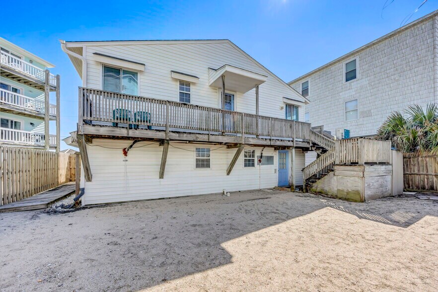 More Photos Of 1715 Carolina Beach Ave N, Carolina Beach Apartments For Sale