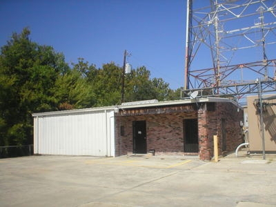 Primary Photo Of 636 Lobdell Ave, Baton Rouge Office For Lease